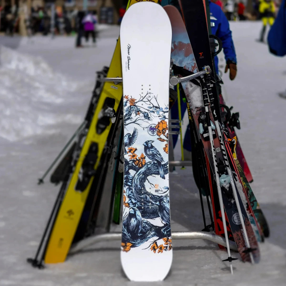 Never Summer Infinity Snowboard 2026