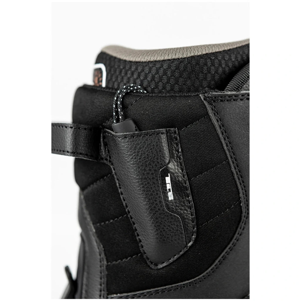 Nitro Cave Step On TLS Snowboard Boots 2025